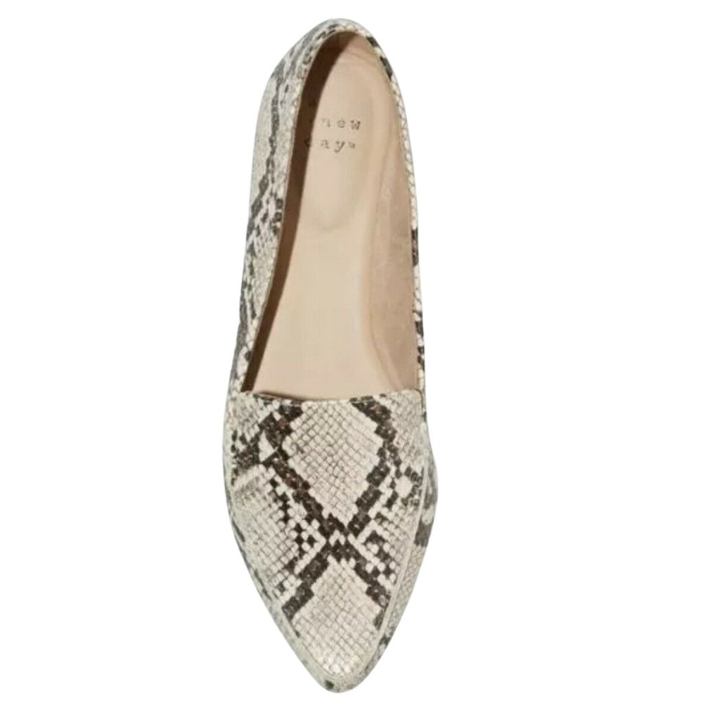 A NEW DAY Women's Taupe Micah Pointed Toe Loafers - Picture 4 of 5
